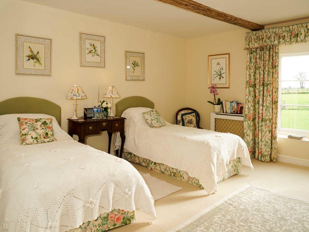 Coxley House Bed & Breakfast Wells Exterior photo